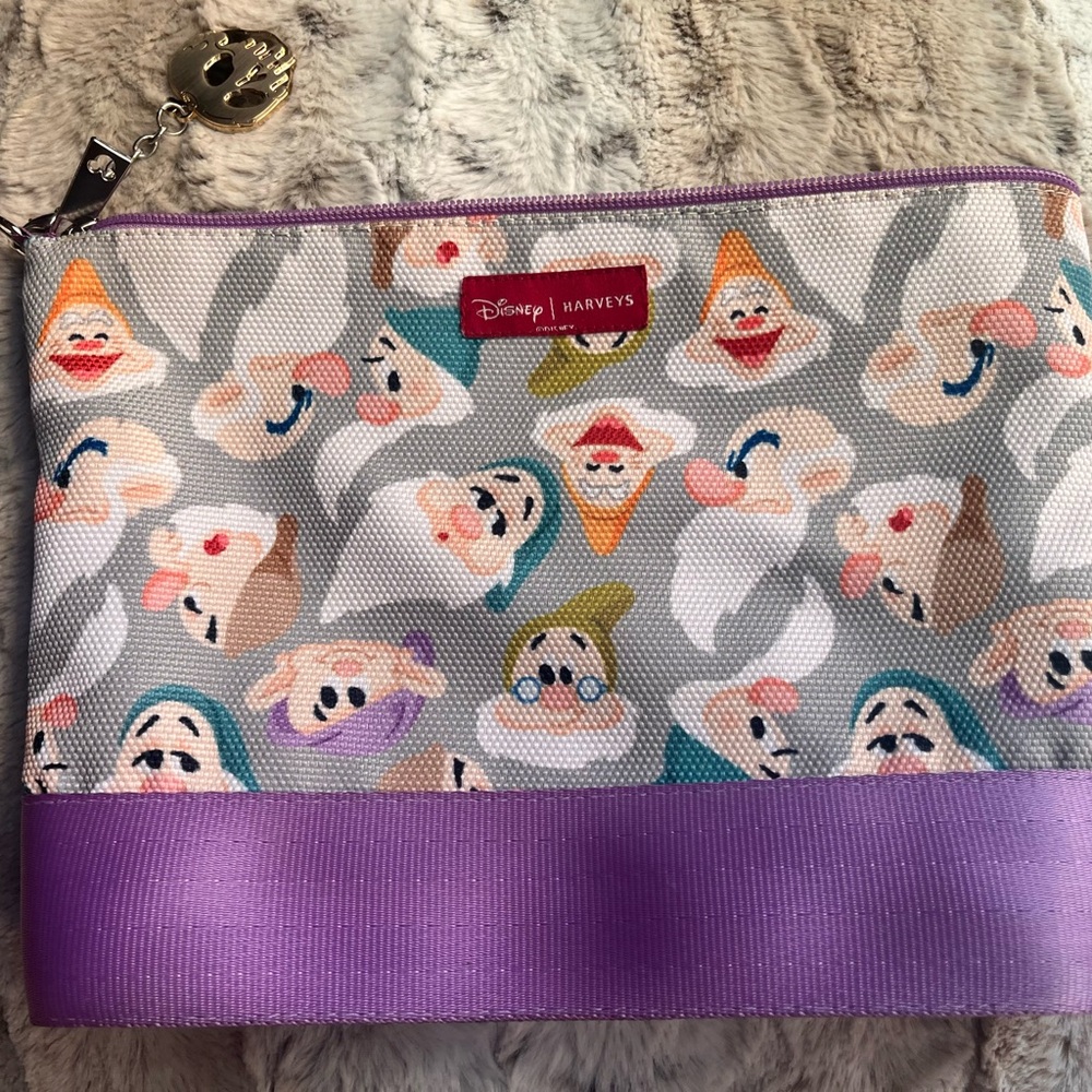 Harveys Disney Snow White & Seven Dwarfs Canvas Cosmetic Bag / Pouch